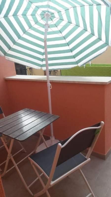 Casa Verde カステッランマーレ・デル・ゴルフォ エクステリア 写真