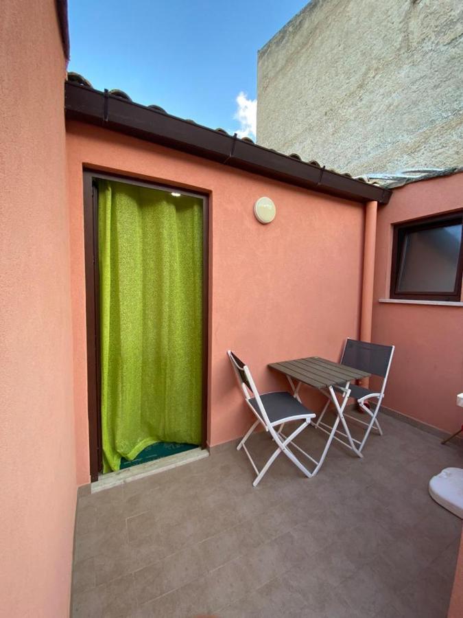 Casa Verde カステッランマーレ・デル・ゴルフォ エクステリア 写真